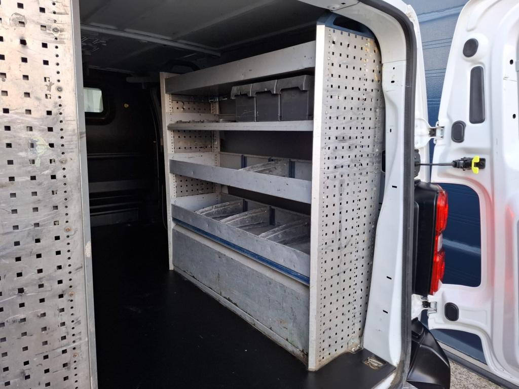 Opel Vivaro 2.0 cdti l3h1 edition airco / cruise controle / navi / carplay 