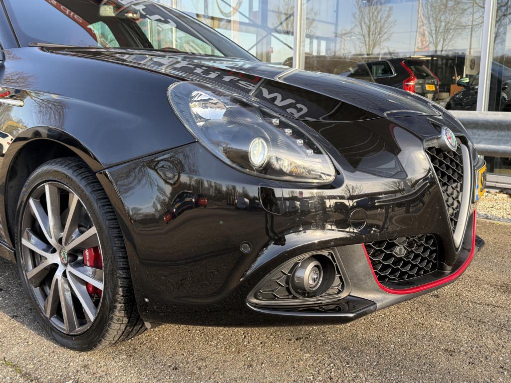 Alfa Romeo Giulietta 1.4 turbo multiair super | nl-auto | pano | leder | na