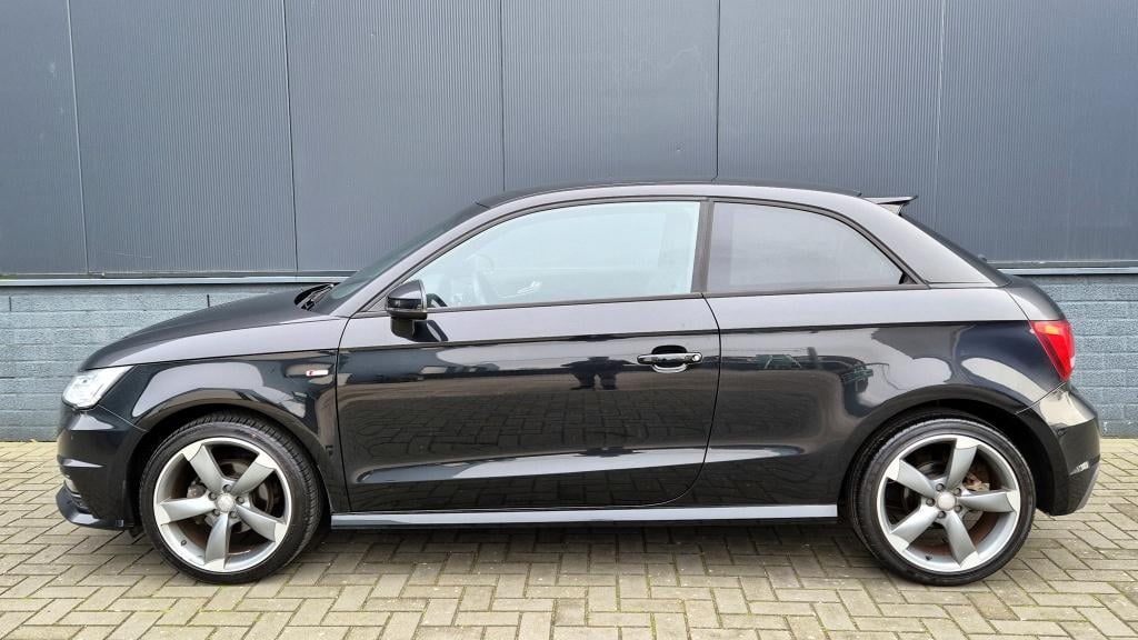 Audi A1 tfsi sport pro line s | navi | automaat | stoelverw | cruise |