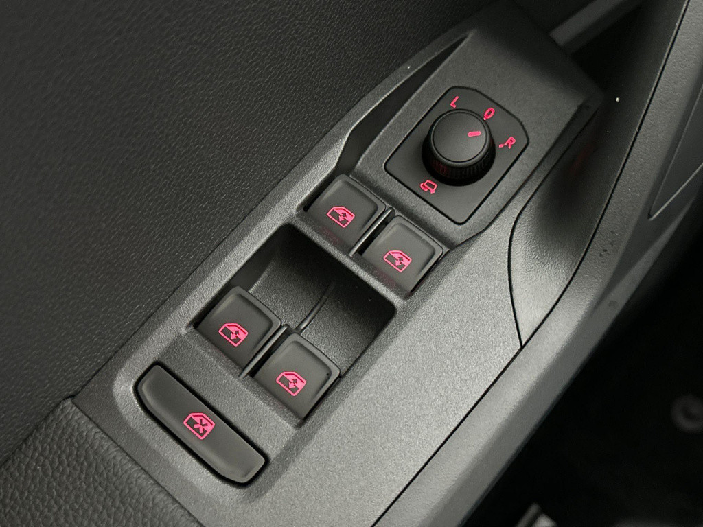 Seat Arona style business connect 1.0 85 kw / 115 pk ecotsi s