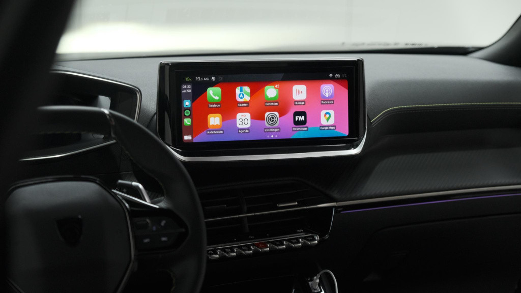 Peugeot 2008 puretech 130 eat8 gt | 360 camera | adaptieve cruise control |