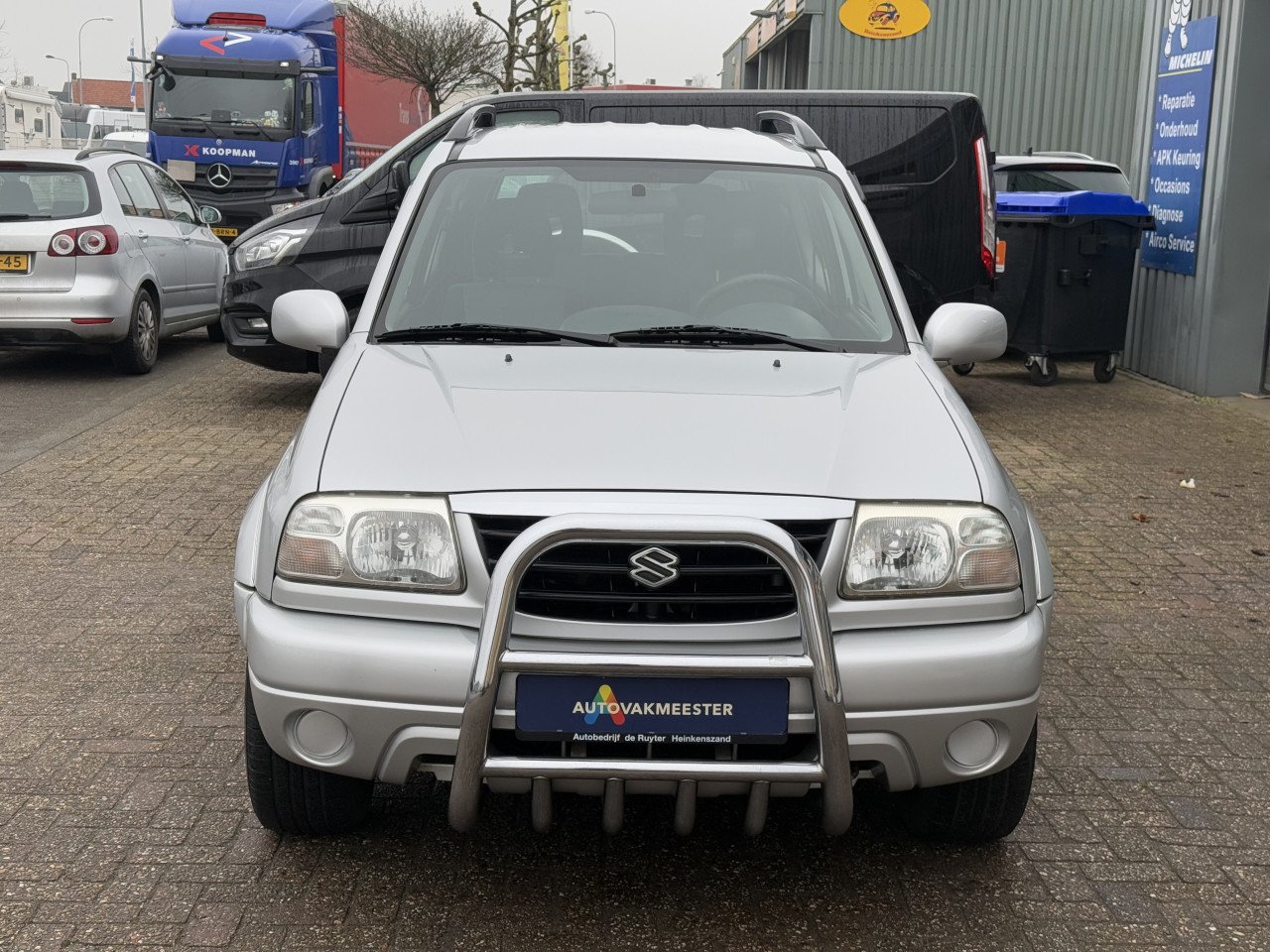 Suzuki Grand Vitara - 2.0 Metal Top
