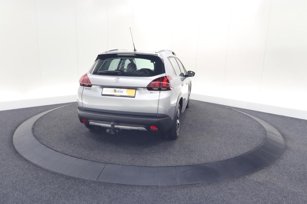 Peugeot 2008 puretech 110 allure | trekhaak | apple carplay | parkeersensor