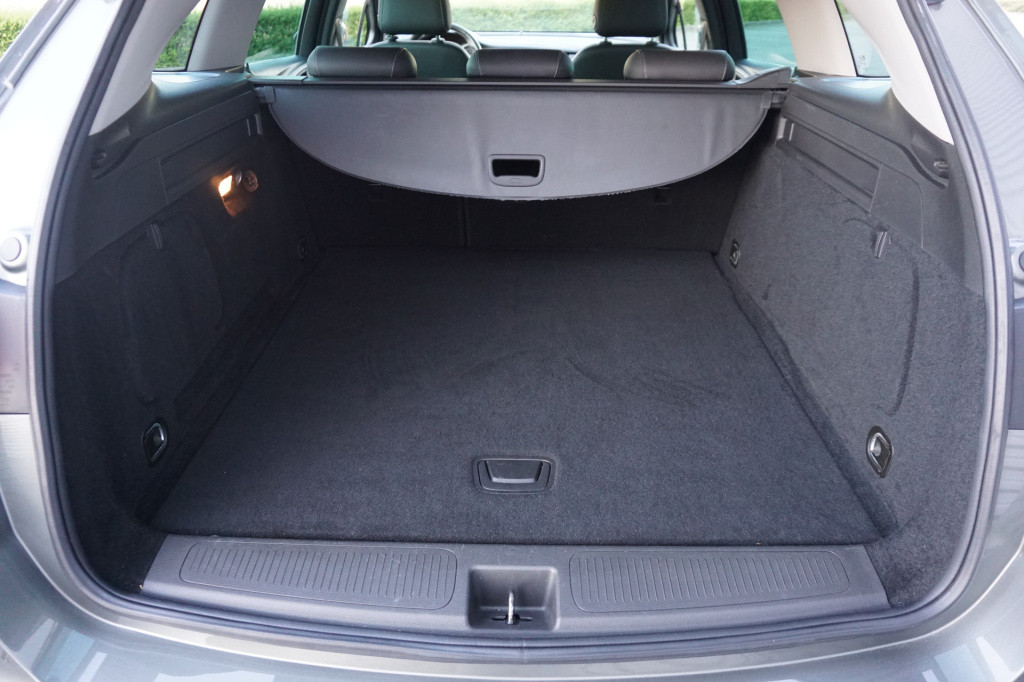 Opel Astra sports tourer 1.4 innovation climate / navi / stoelverw. / cruis