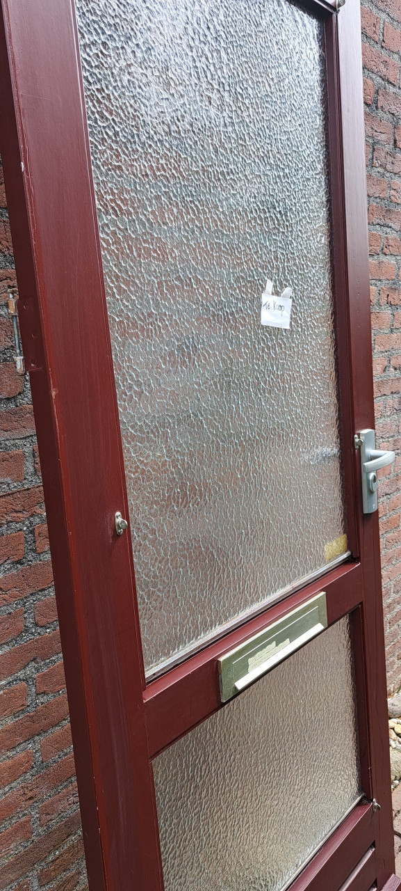 Buitendeur compleet met hang en sluitwerk
