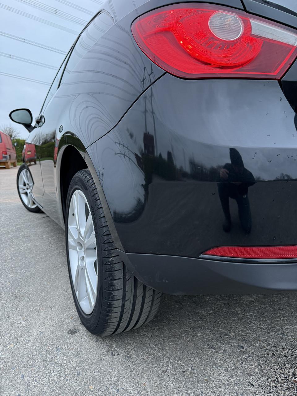 SEAT IBIZA COPA Plus 2011 benzine 1.4