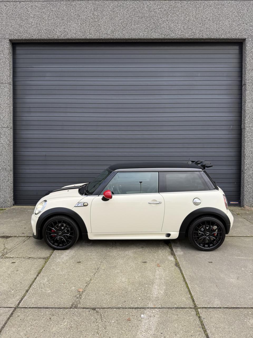 Mini Cooper S 1.6 John Cooper Works 168DKM 2008