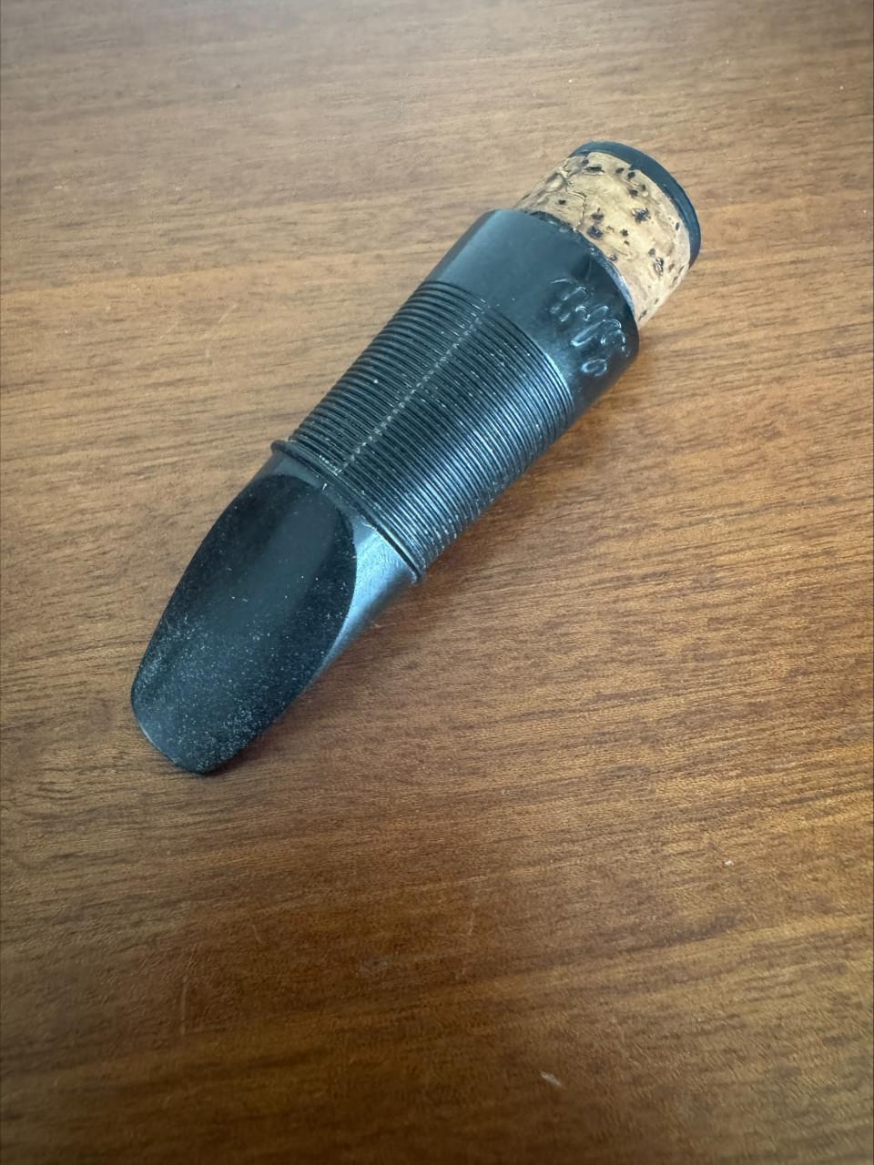 Vintage Lebü F.A. Uebel Kunststof  Klarinet Mondstuk met Ribbels