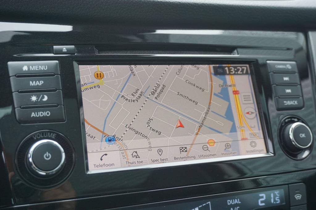 Nissan Qashqai 1.3 dig-t tekna climate / cruise / navi / camera / stoelverw