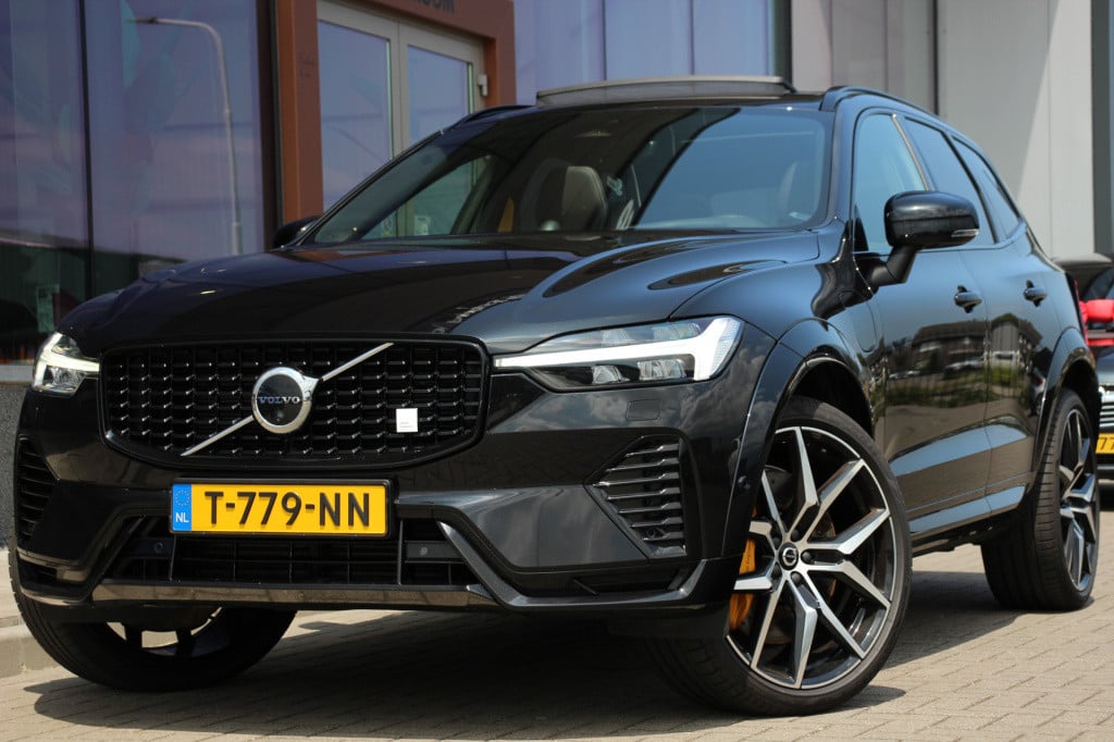 Volvo XC60 2.0 t8 awd polestar engineered | bowers & wilkins | 360 camera |