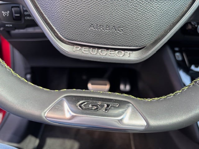 Peugeot 208 gt pack ev 50kwh 136pk/12%bytelling+btw | 3-fase navigatie | cr