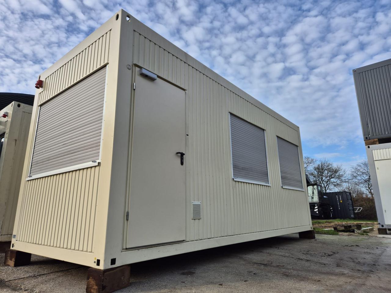 20ft kantoorunit 6x2.5 meter met veel ramen