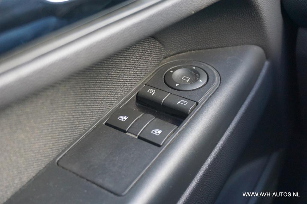Opel Zafira 1.8 111 years edition, 7 - persoons!