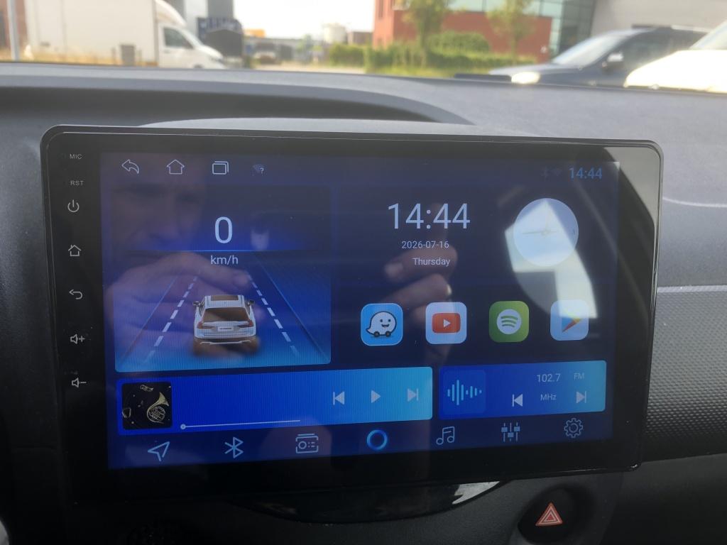 Toyota Aygo 1.0 vvt-i x-now