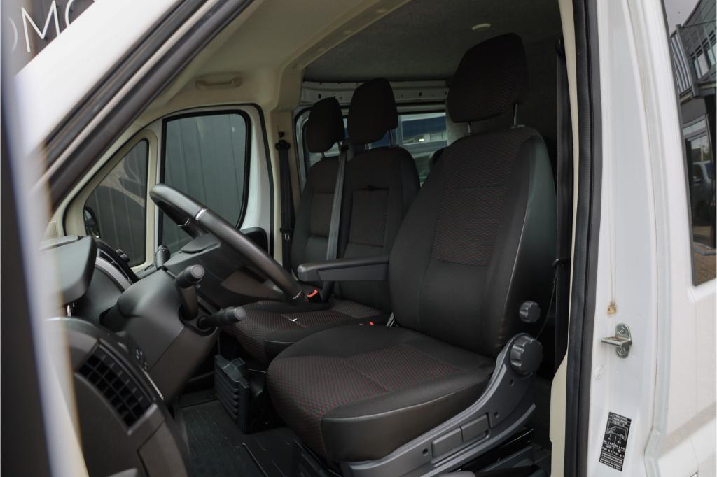 Peugeot Boxer 2.2 bluehdi 165 l2h1 dubb cab. 7 zits i nav i cam