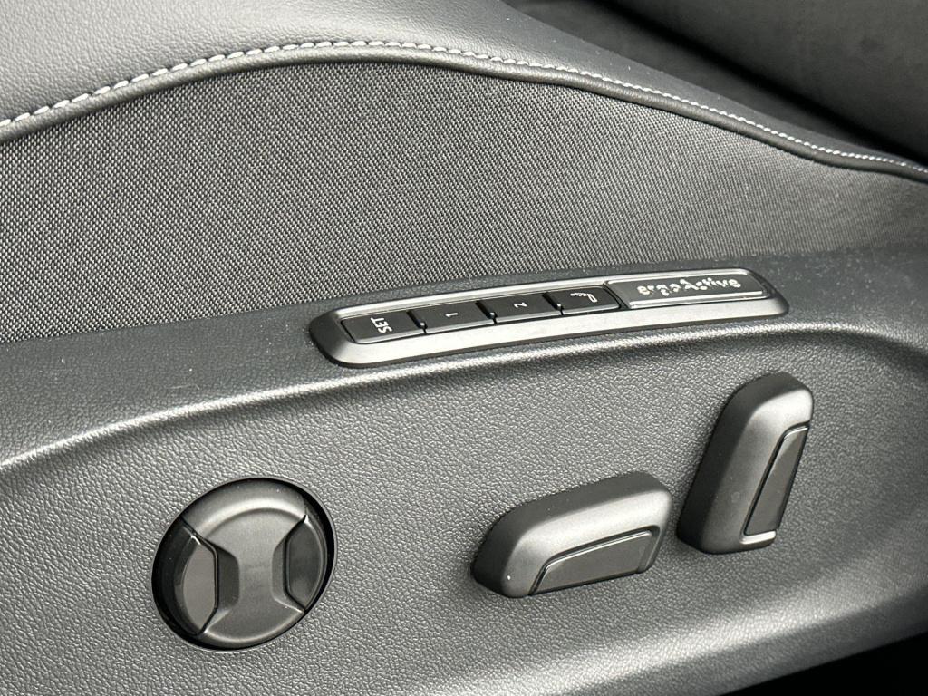 Volkswagen Id.7 tourer limited edition plus 77 kwh