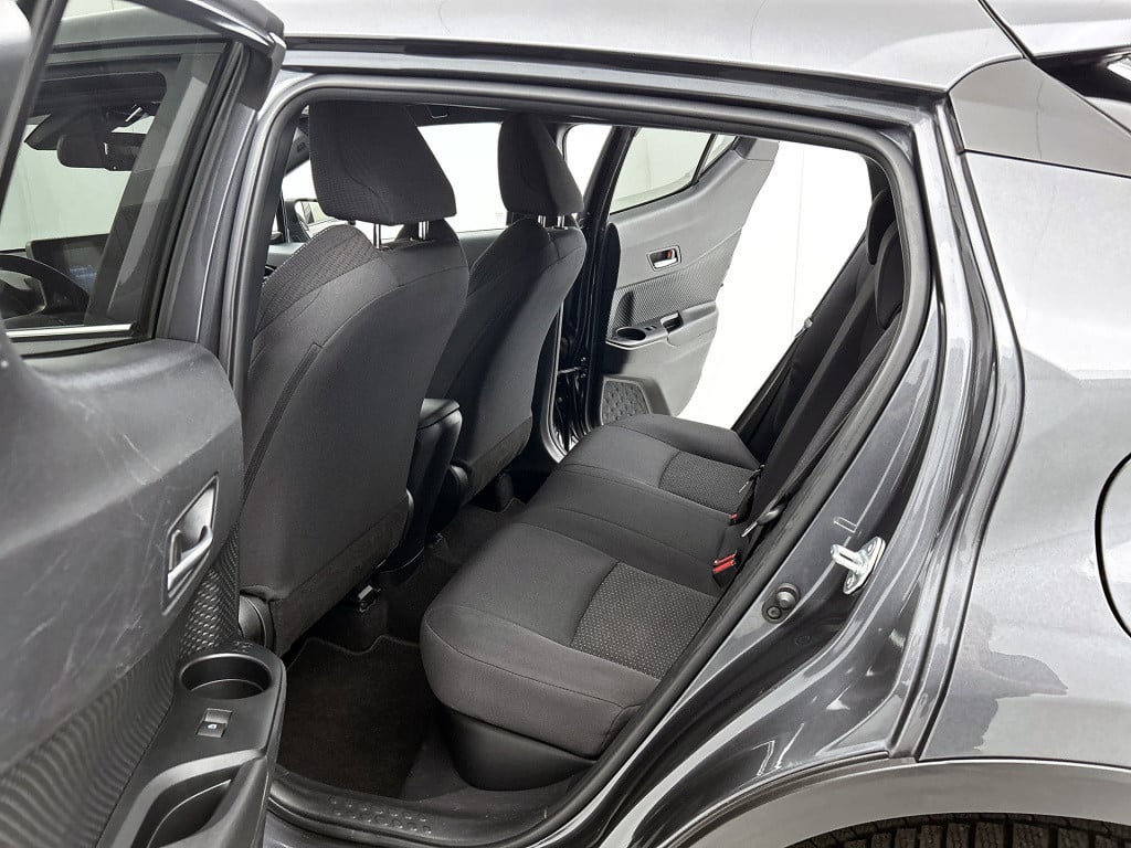 Toyota C-hr 1.8 hybrid style | trekhaak |