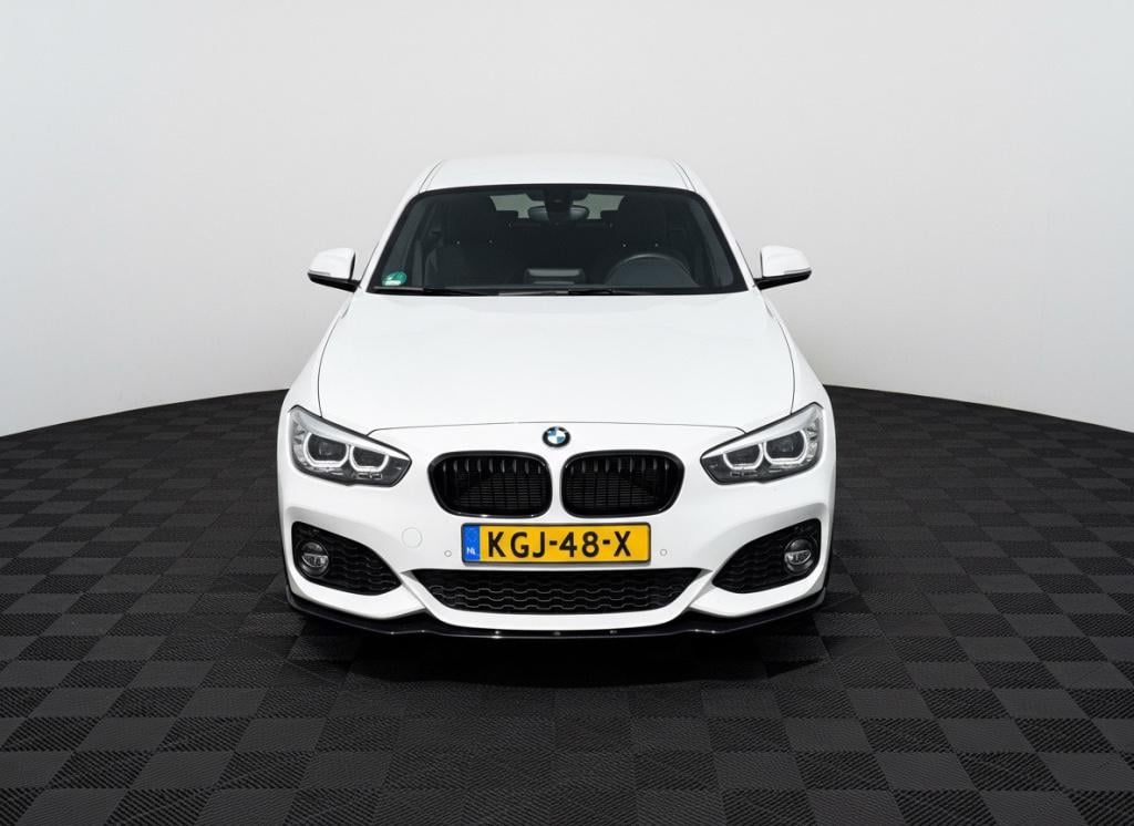BMW 1 Serie 118i edition m sport shadow high executive