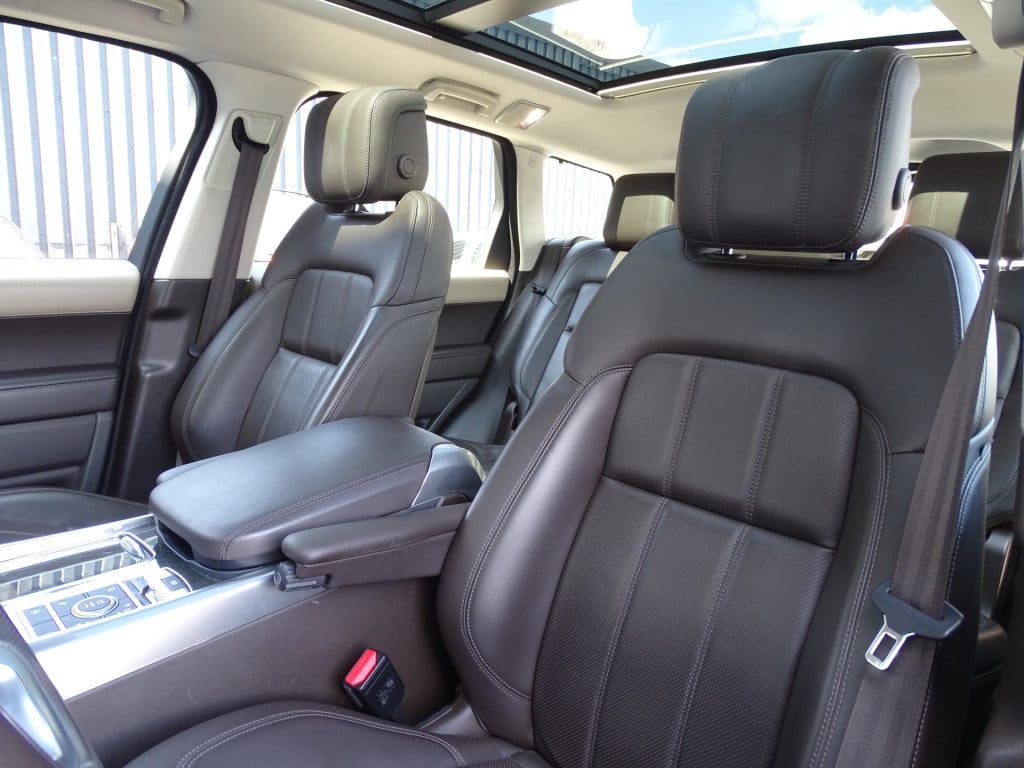 Land Rover Range Rover p400e hse dynamic | hud | matrix led | stoel ventila