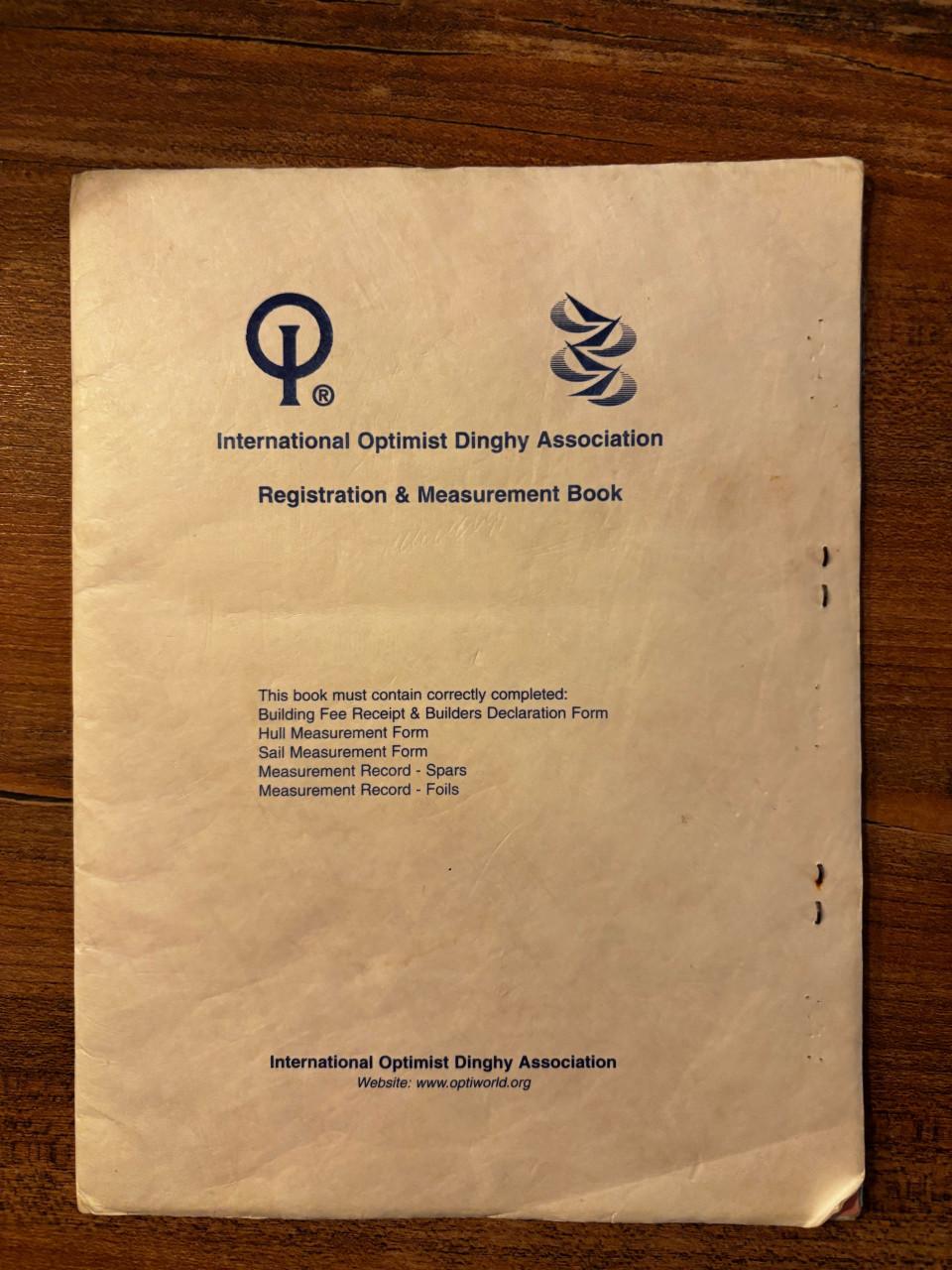 Wedstrijd optimist met meetbrief