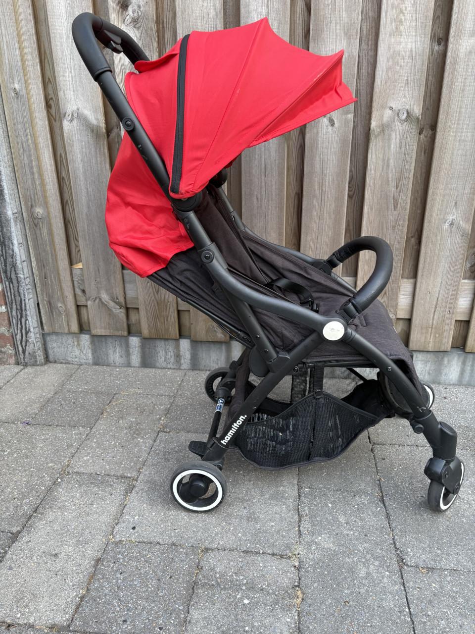 Hamilton Buggy zeer nette staat, makkelijk opklapbaar, ideaal voor op reis