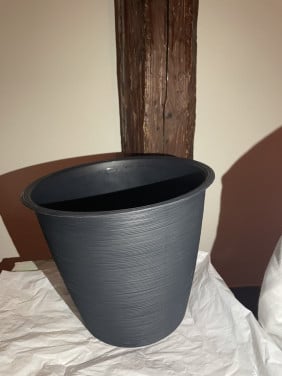 Nieuwe bloempot binnen/buiten
