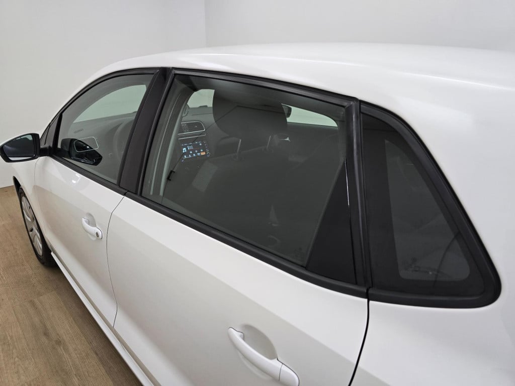 Volkswagen Polo occasion 1.2 tsi met carplay radio en 5 deurs uitv. | tweed
