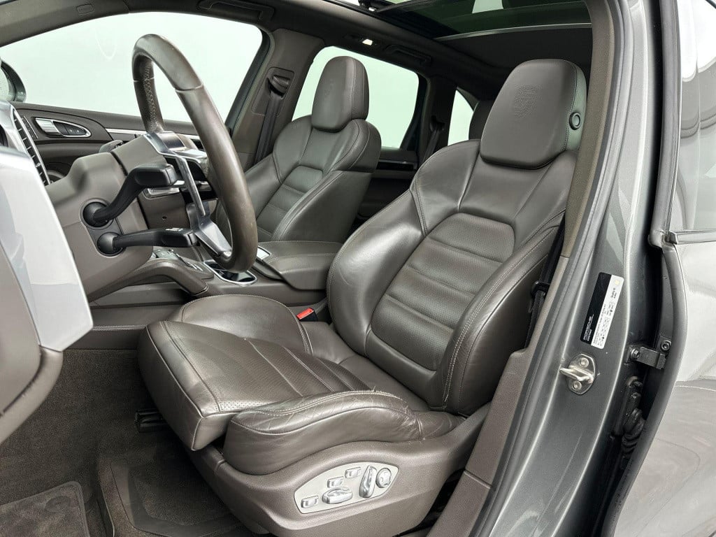 Porsche Cayenne 3.0 s e-hybrid panorama bose luchtvering trekhaak