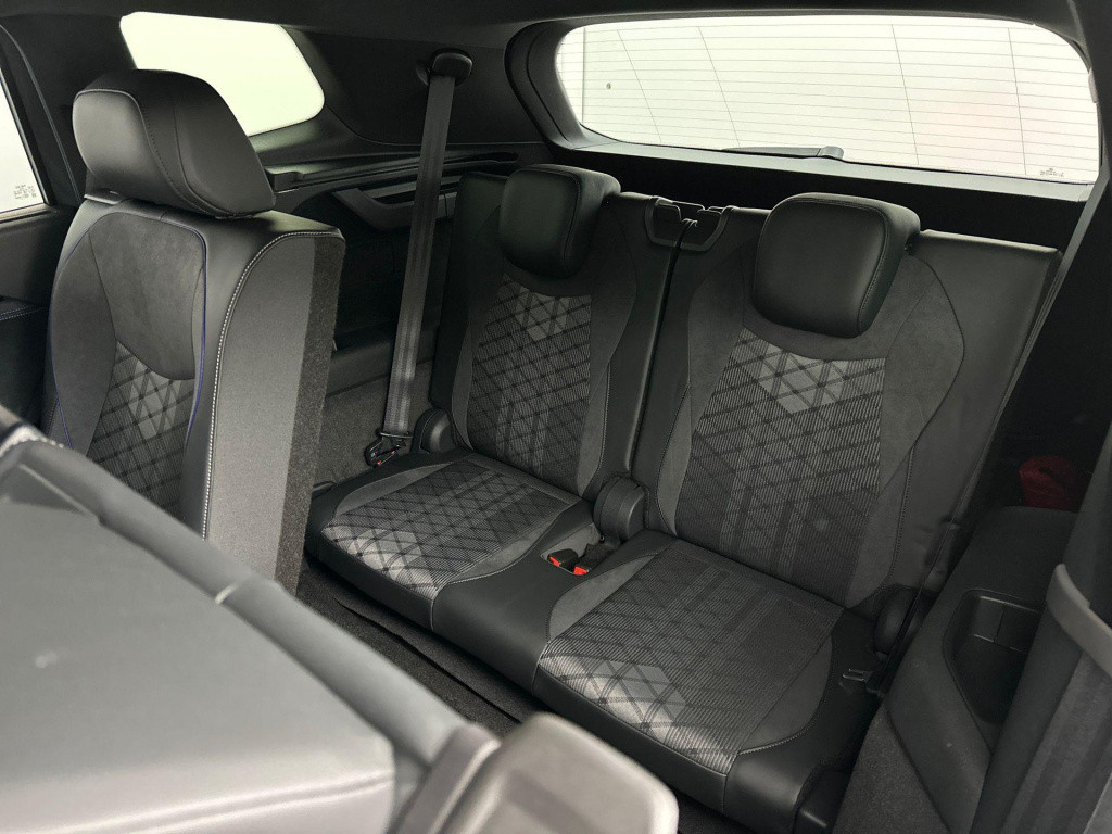 Volkswagen Tayron r-line-edition 1.5 110 kw / 150 pk etsi suv 7 vers / 7 pe
