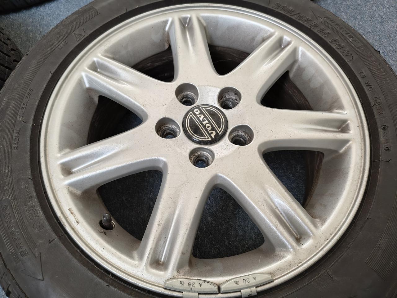 Volvo 16” velgen + winterbanden (7mm) | 5x108 | S60/V70