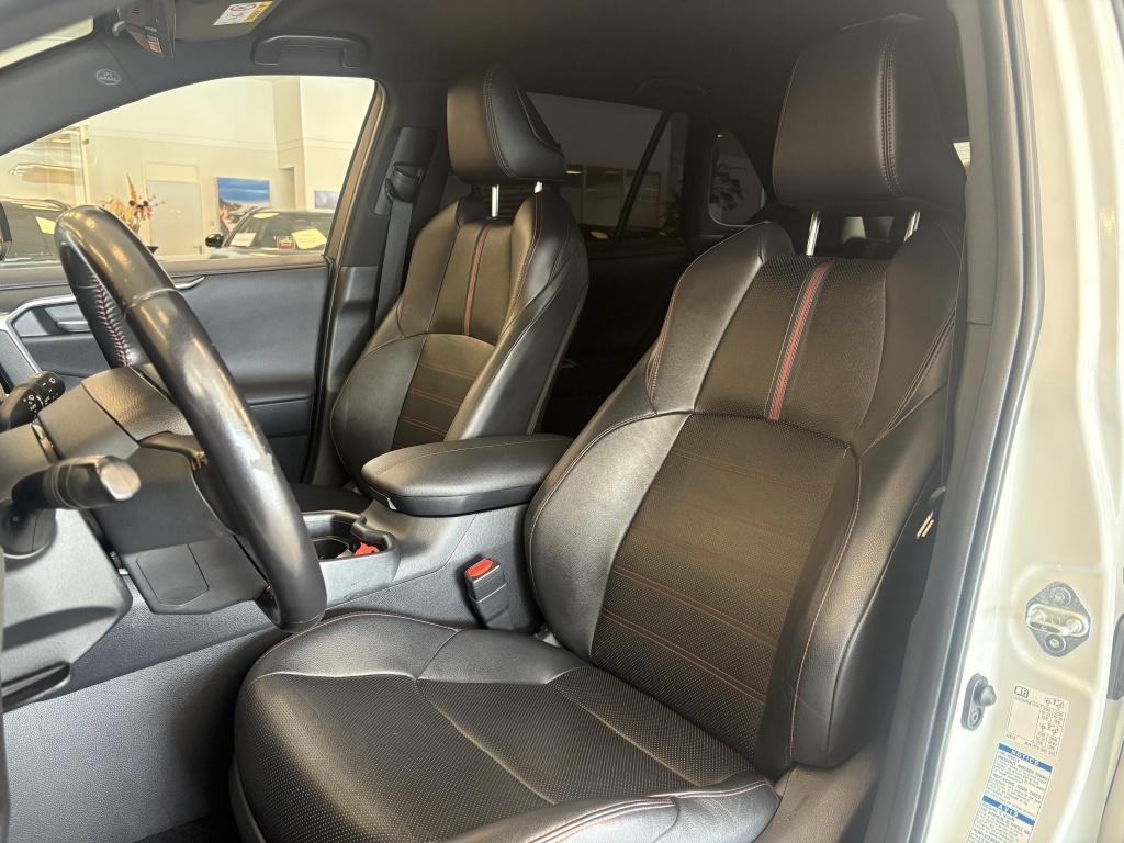 Toyota Rav4 2.5 plug-in hybrid. bi-tone plus | trekhaak |