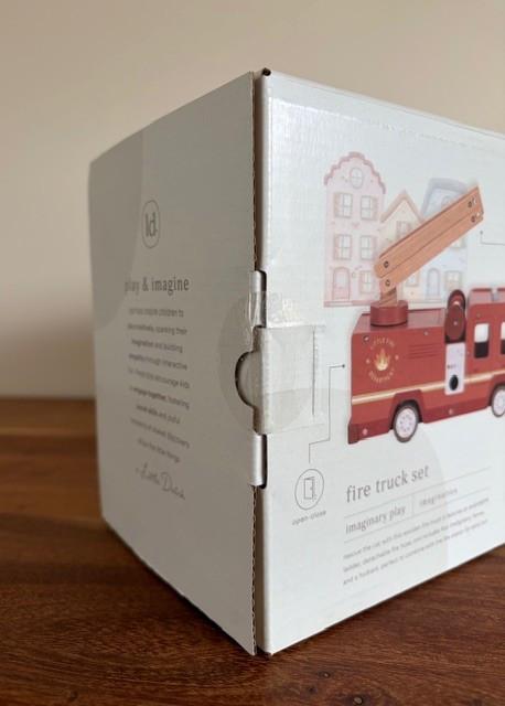 Nieuw | Little Dutch | Brandweerwagen set met pegdolls