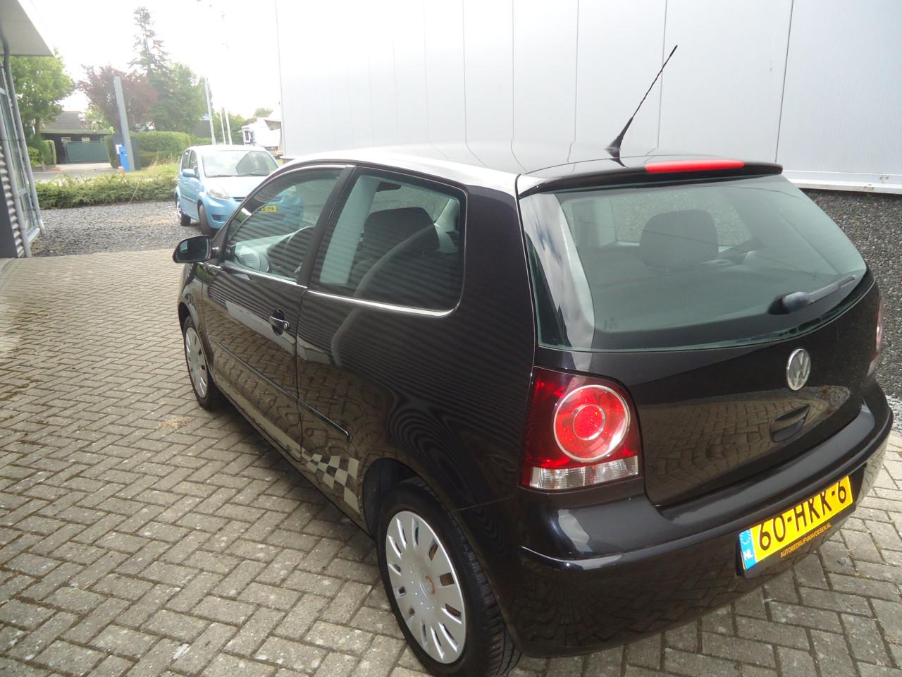 VOLKSWAGEN POLO 14-16V 3DRS COMFORTLINE