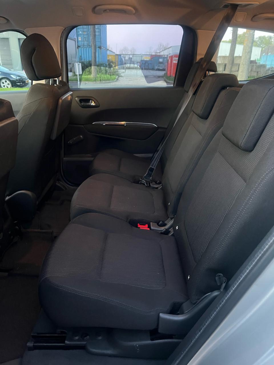 Peugeot 5008 1.6VTI Blue Lease 7 zitter