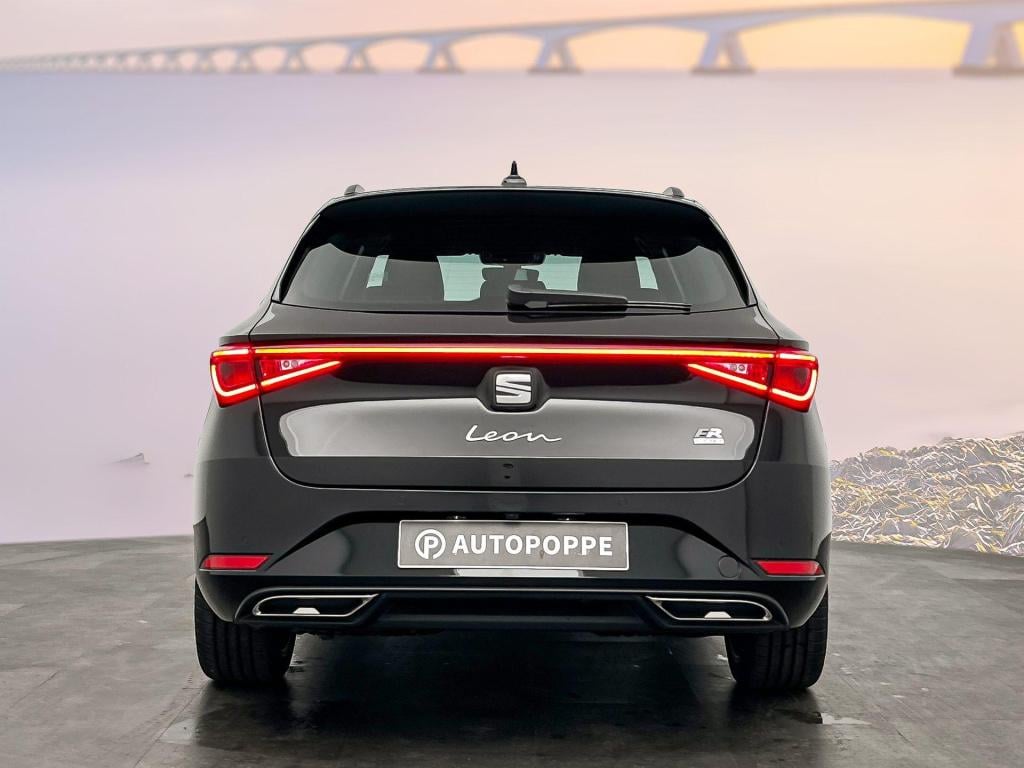 Seat Leon fr business 1.5 tsi ehybrid 150 kw / 204 pk statio