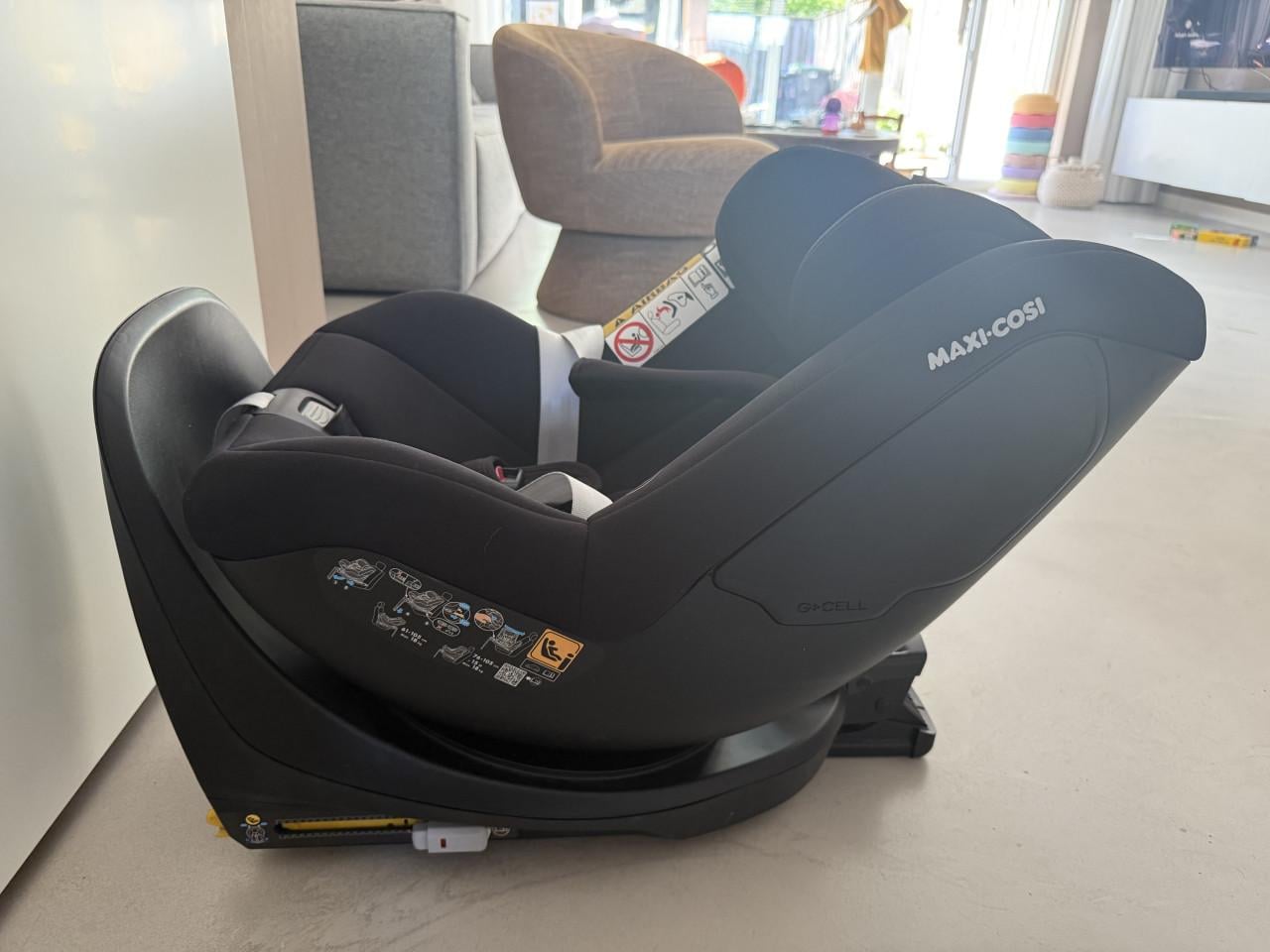 Maxi-Cosi Mica Eco i-Size (is incl. vaste isofix base)