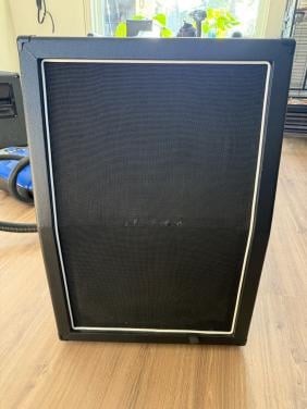 Harley benton 2x12 met celestion speakers