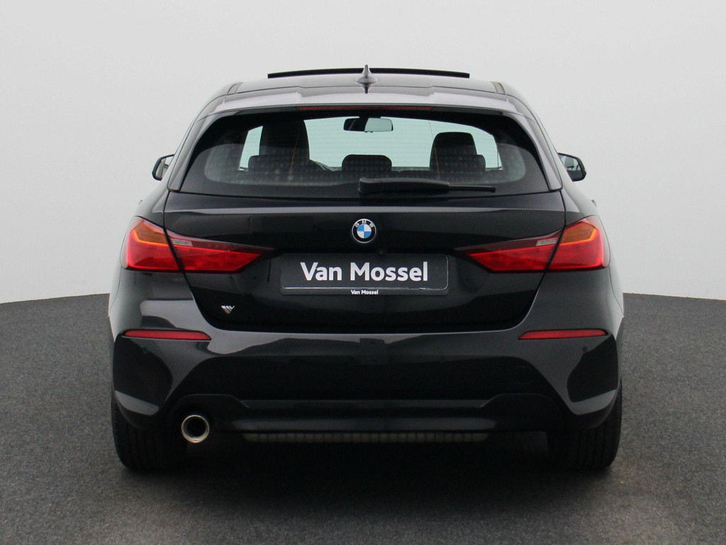 BMW 1 Serie 118i executive | automaat | schuifdak | leder | stoel verwarmin