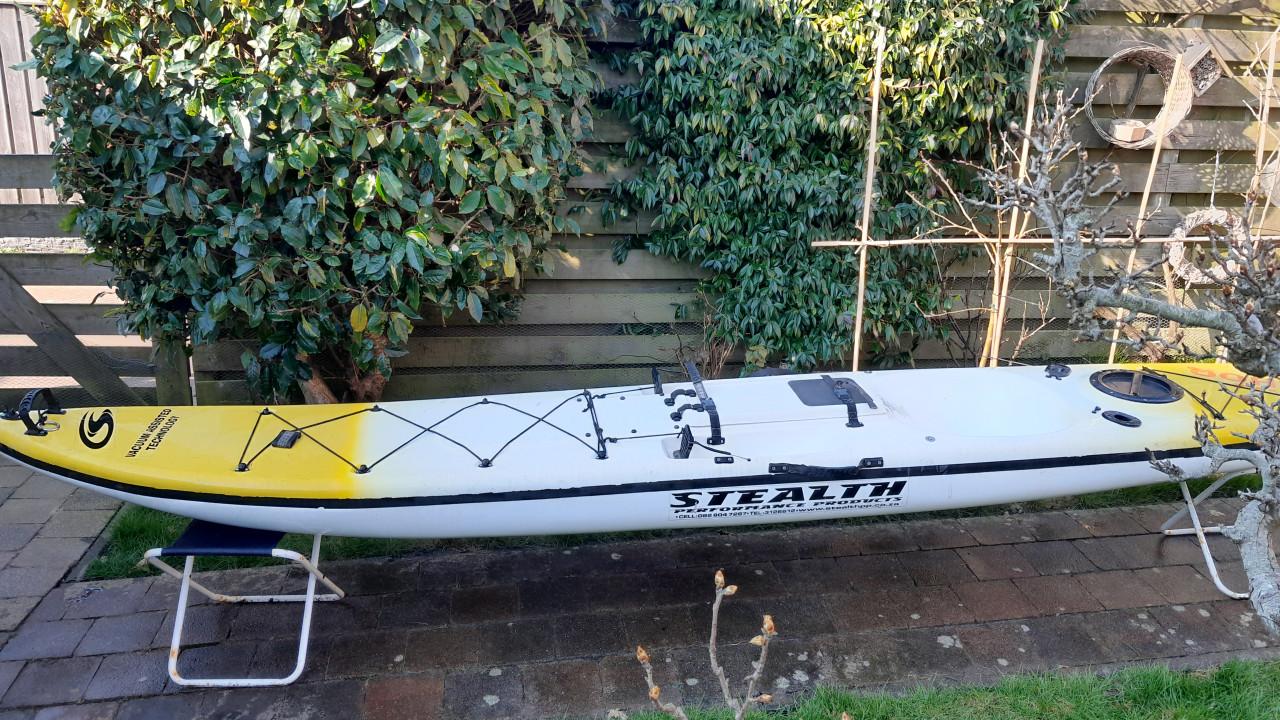 Vis Surf kayak
