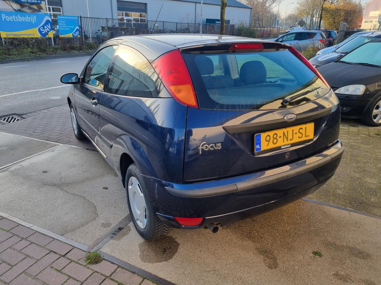 Ford Focus 1.4-16V Cool Edition | Dealer onderhouden | 1e Eigenaar!