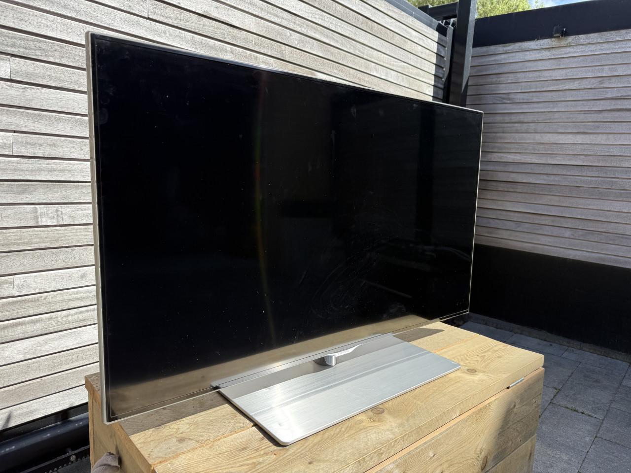 Samsung Full HD smart tv 46”