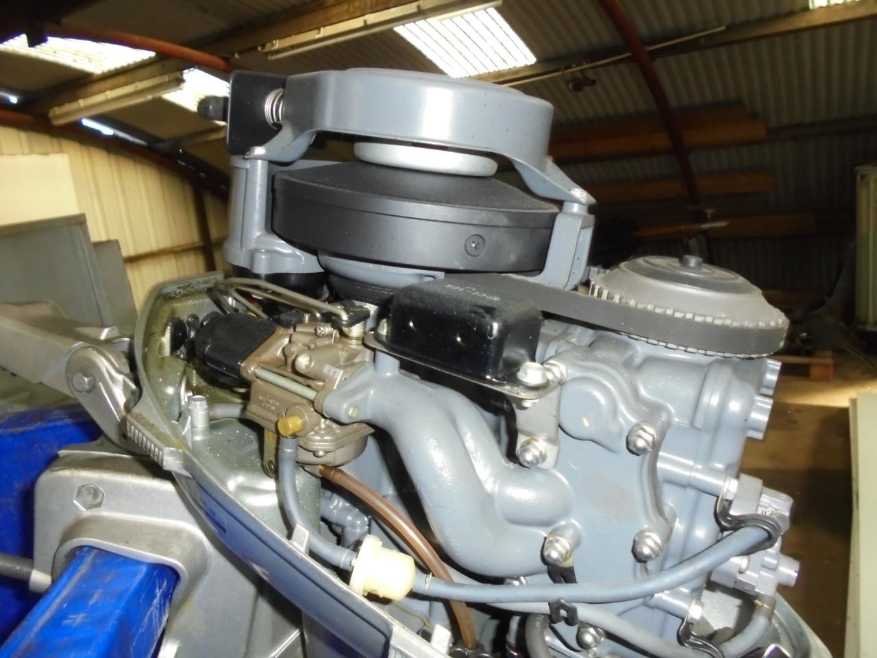 Zo goed als nieuwe buitenboord motor 3x kort gebruikt