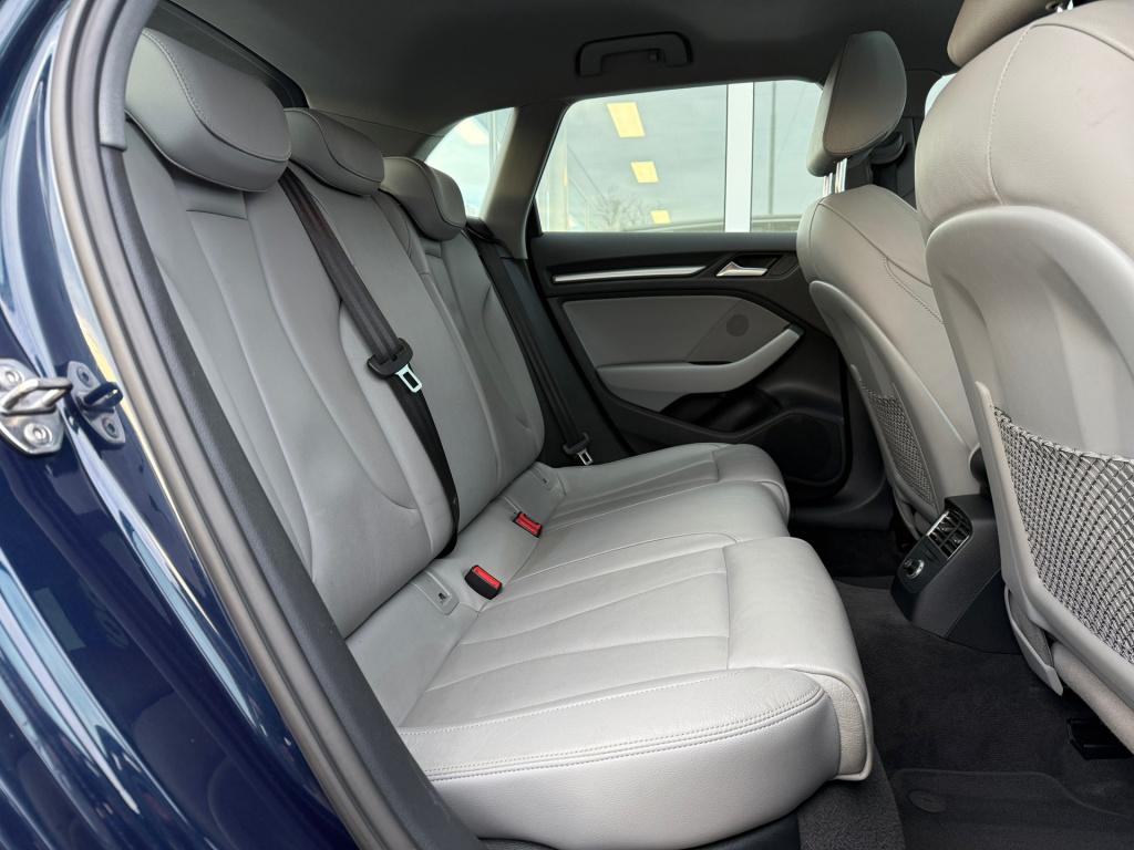 Audi A3 sportback 35 tfsi cod pro line 150 pk automaat