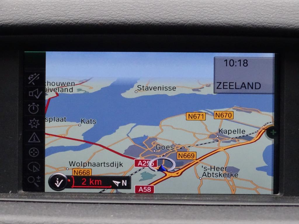 BMW X1 sdrive18i executive automaat | leder | bluetooth