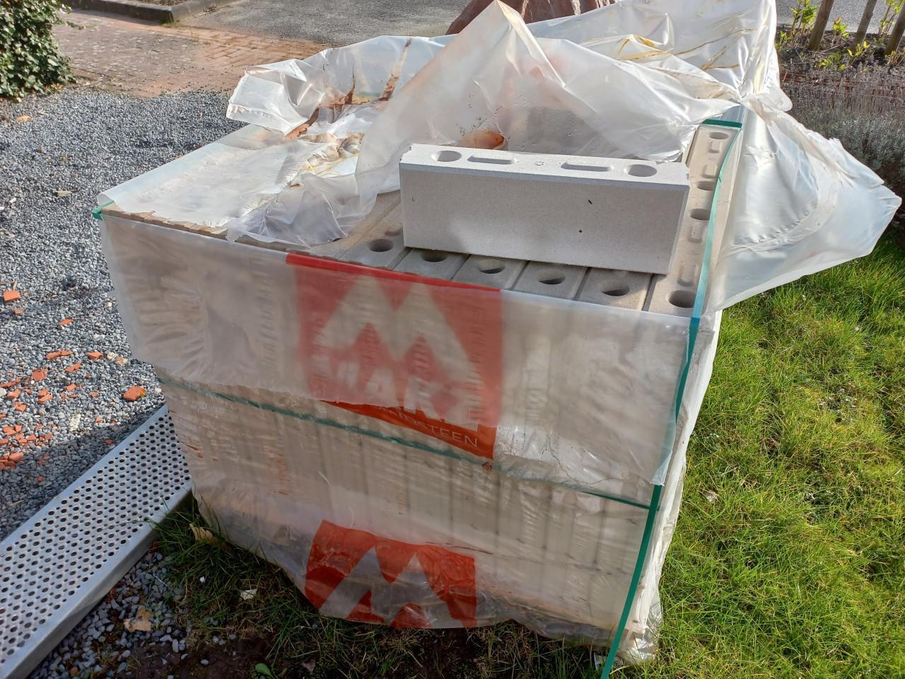 Makz velingblok V100/148/437 (114 stuks) + 2 zakken Stiho blokkenlijm