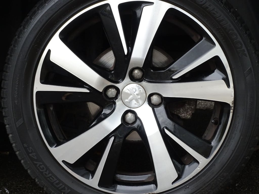 Peugeot 2008 1.2 puretech gt-line