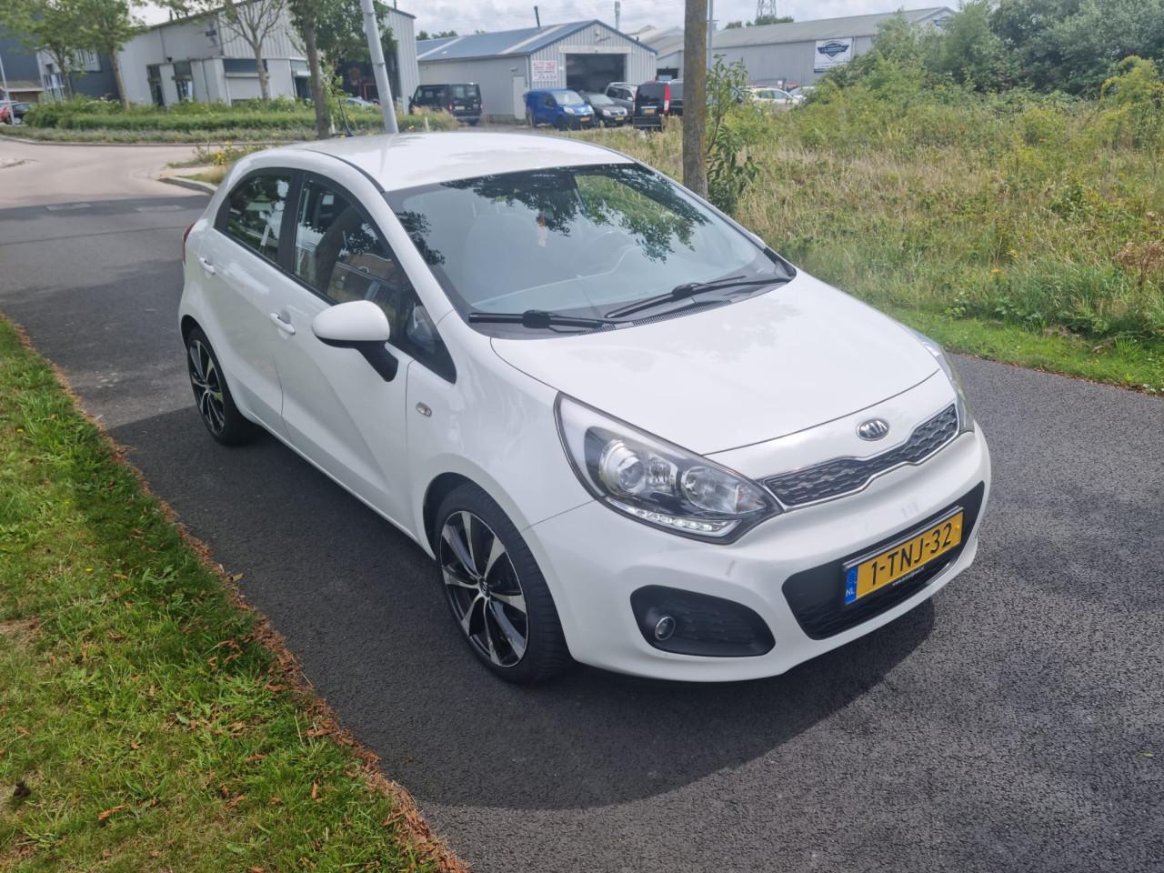 Kia rio 1.2cvvt business line bj 2014