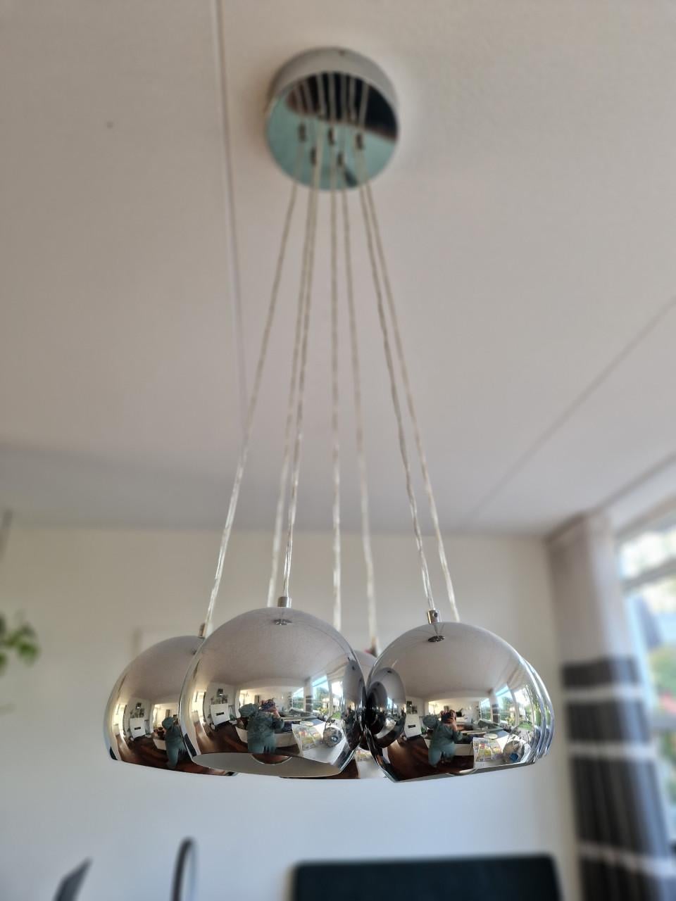 Moderne Hanglamp met 6 Chromen Bollen