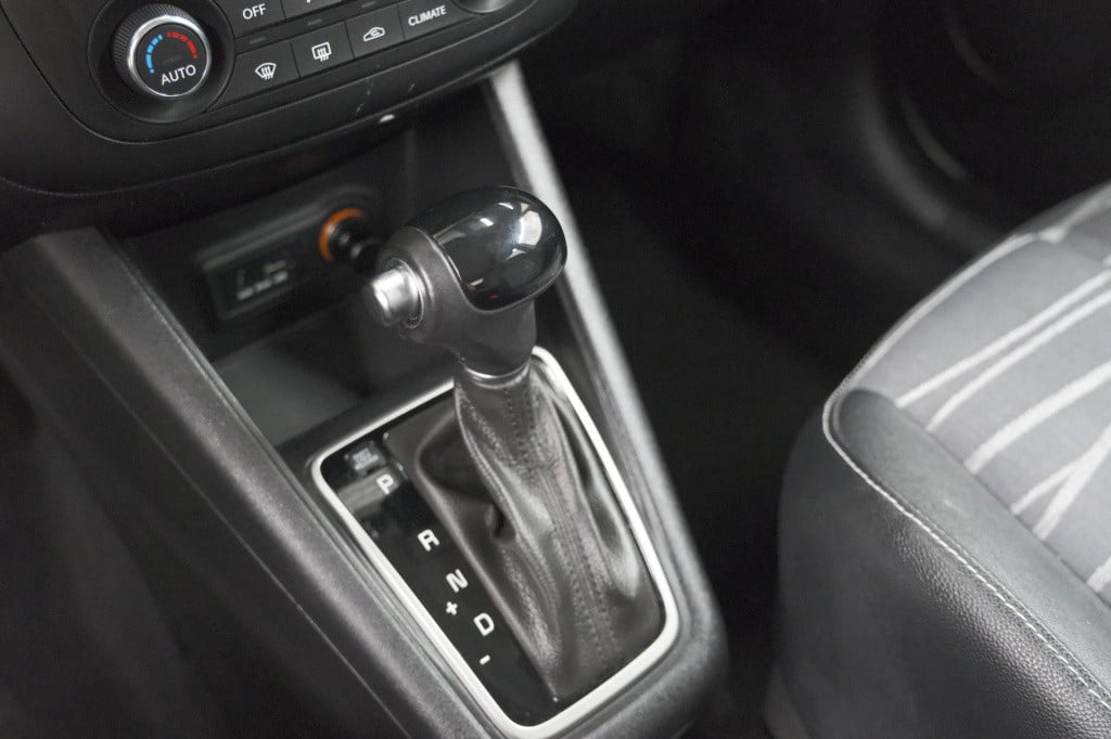 Kia Venga 1.6 cvvt summer edition | trekhaak | camera | navigatie