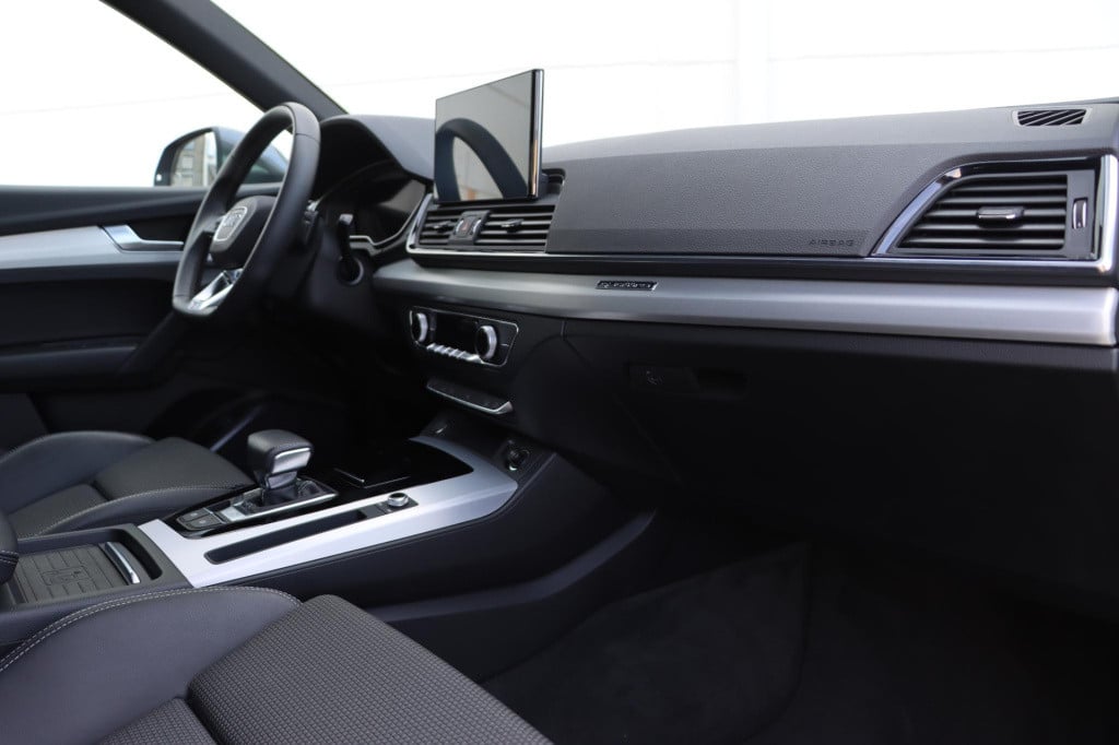 Audi Q5 sportback 55 tfsi e quattro s edition competition 367pk